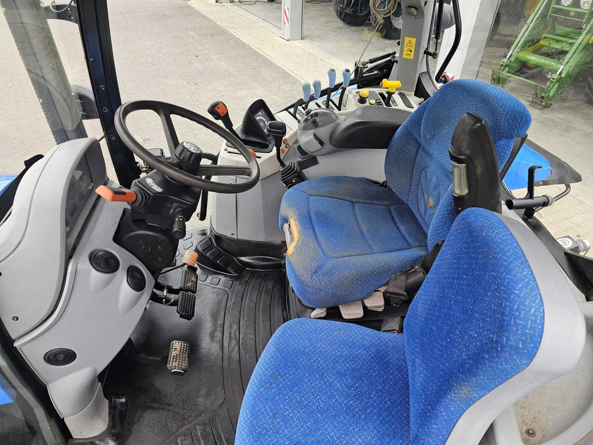 New Holland T6.155 rok 2012 , przedni TUZ , tylko 6500 h , SUPER STAN