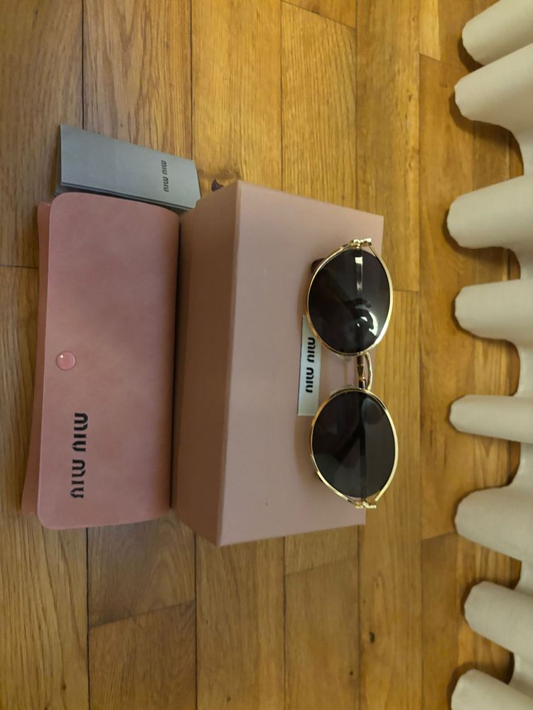 Oculos sol miu miu