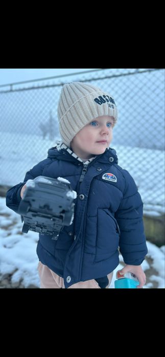 Продам дитячу зимову куртку