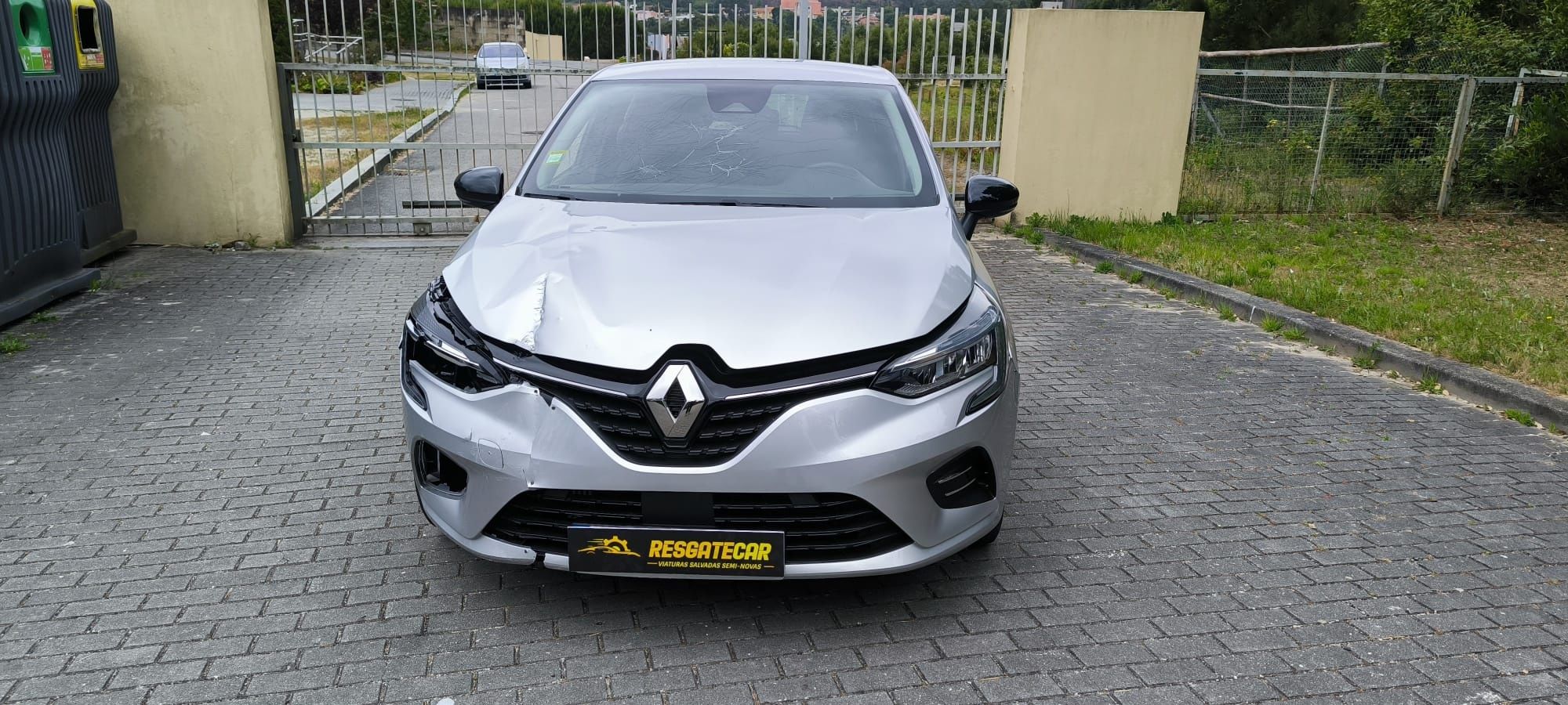 Renault Clio 5 1.0 salvado