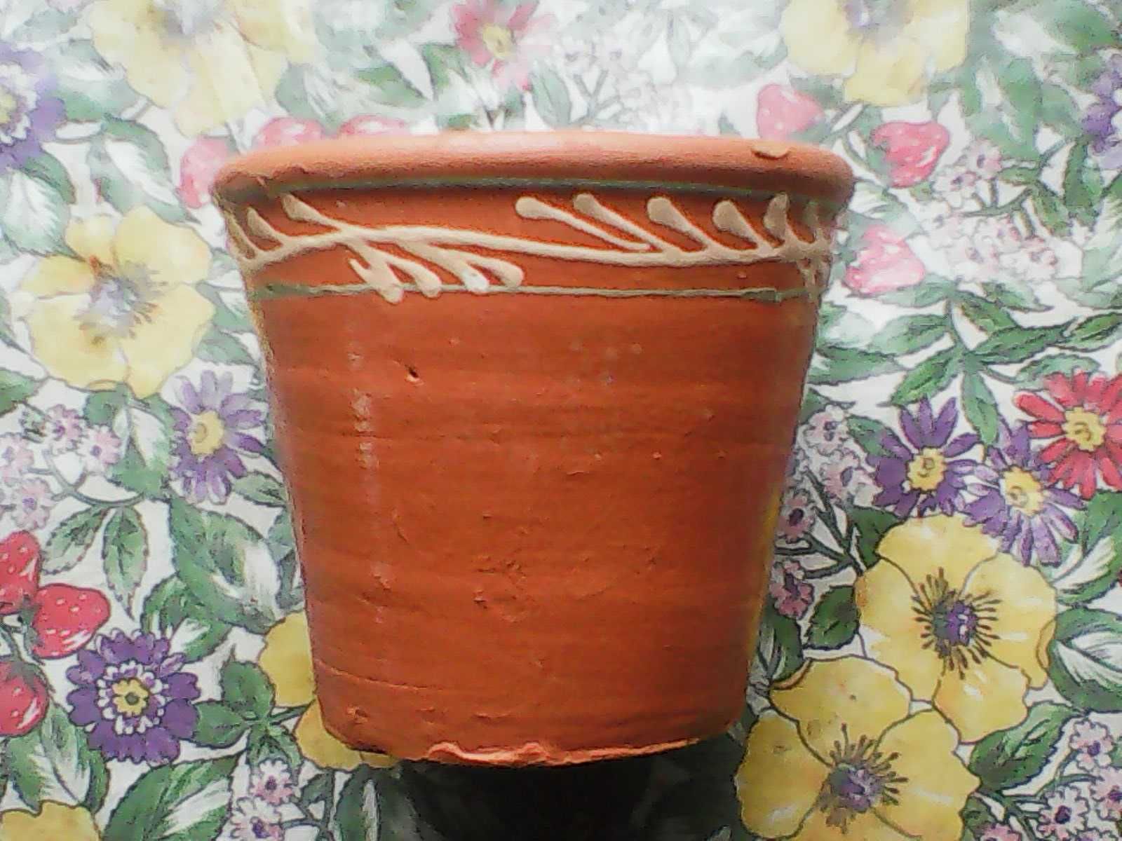 Ключ для закрутки банок, керамічна ваза і Глечики  глиняні
