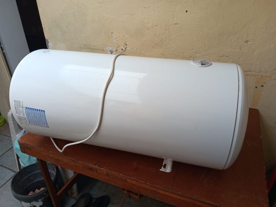 Cilindro 100 litros equation