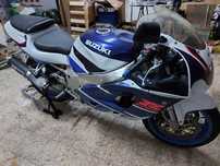 Peças - Suzuki GSXR 750/ 600 Srad