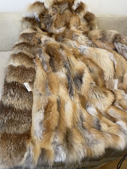 Парка з натуральним хутром лисиці