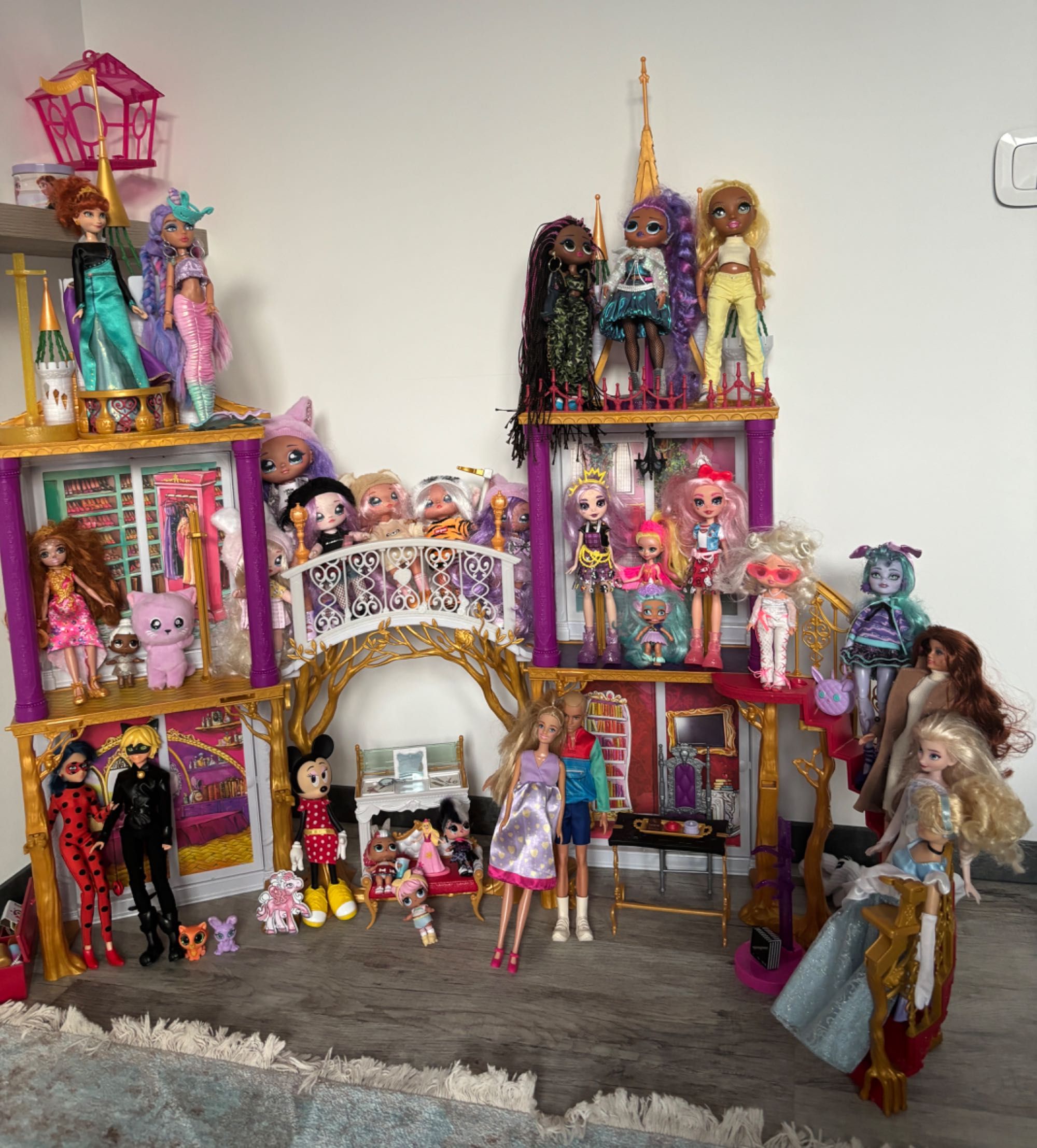 Замок для кукол Игровой набор Замок Эвер Афтер Хай 2-в-1 кукольный дом