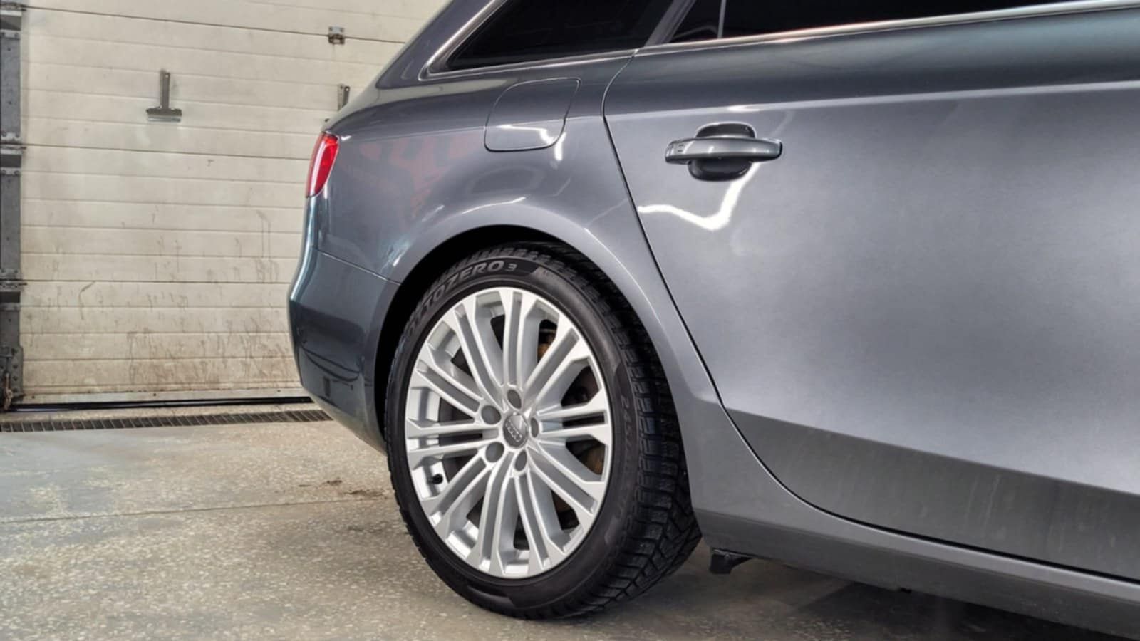 Audi A4 B8 2.0 TDI 150KM