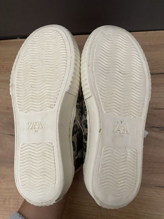 Хайтопи, черевики , кросівки на дівчинку 31 розмір zara