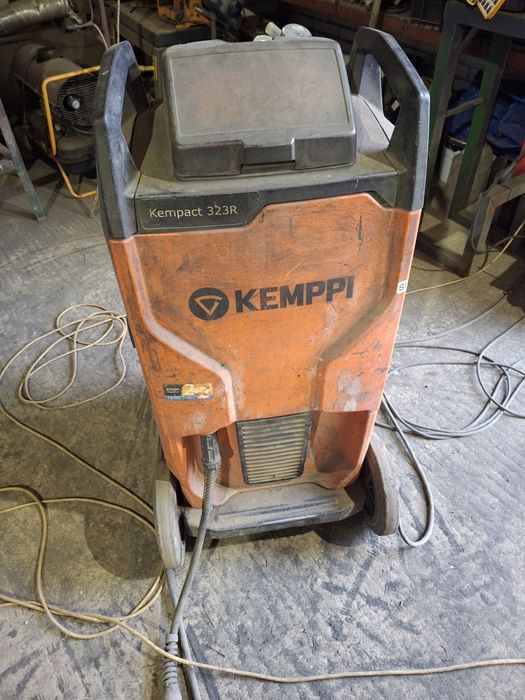 Migomat kemppi 323r ( lincoln most bester 253 )