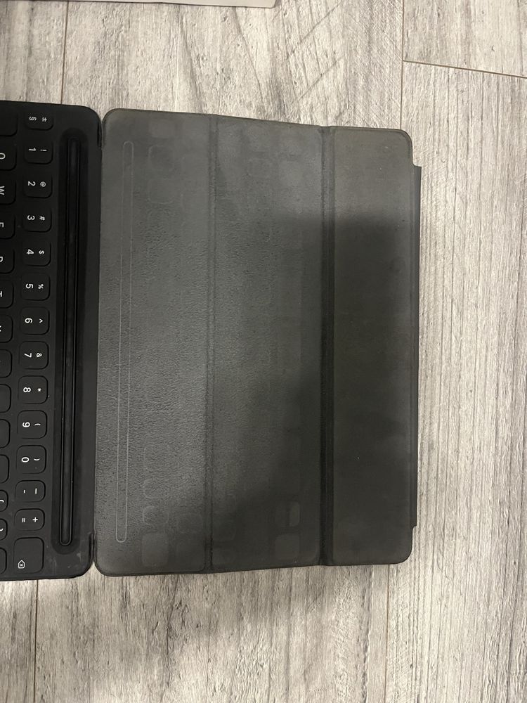 Klawiatura do Ipada Pro 10.5 - Smart Keyboard Ipad Pro (10.5-inch)