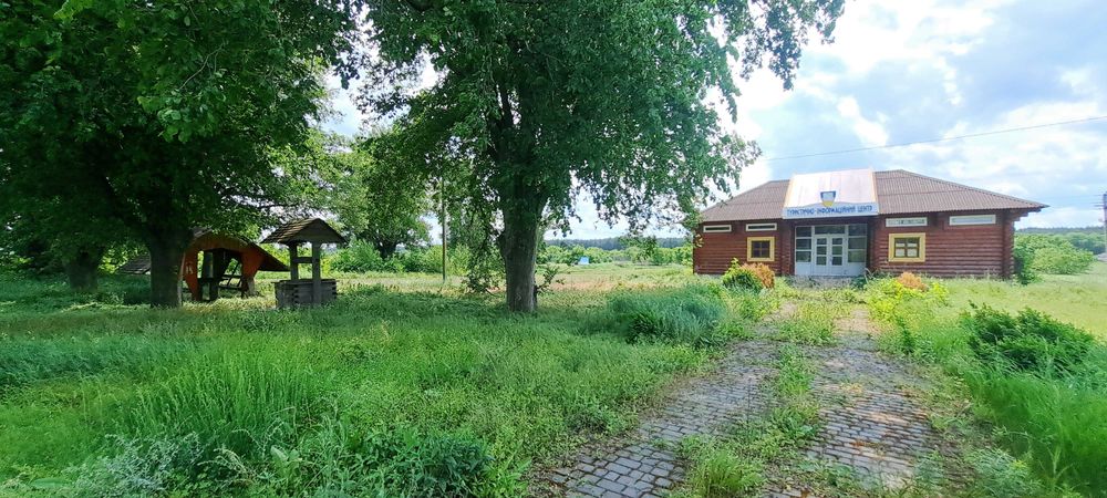 Дві фасадні ділянки над дорогою P10 Черкаси Дніпро 46 соток. Фасад 50м