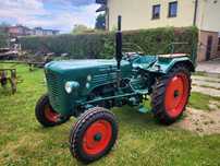 Zabytkowy stary traktor lanz hela d230