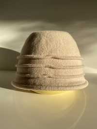Czapka / kapelusz  obwód 60 cm