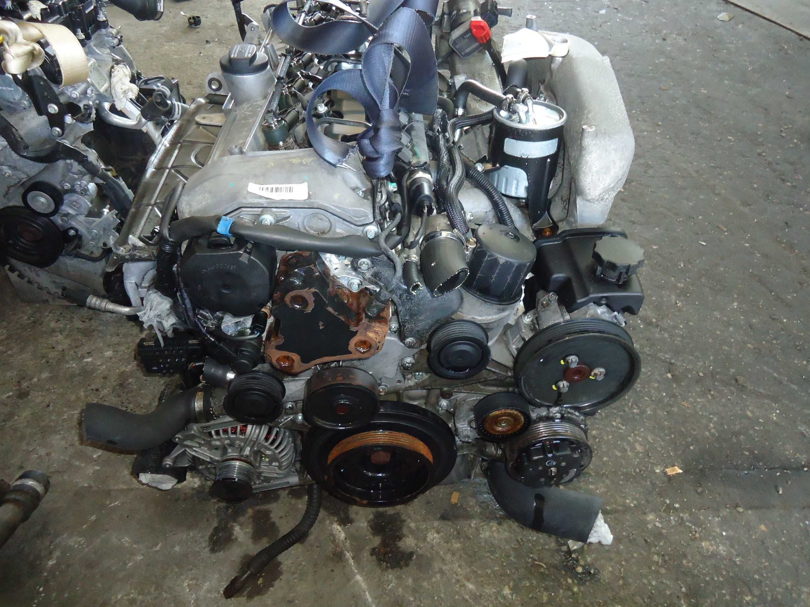 Motor Mercedes W211 E 320 cdi 204cv  (OM 648.961) de 2003