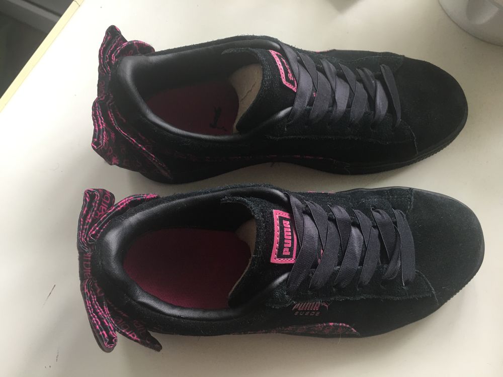 Кросівки Puma x Barbie Suede Classic, розмір 34,5 (UK 2)