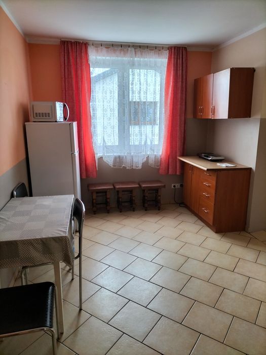 Pokoje gościnne i kwatery pracownicze.