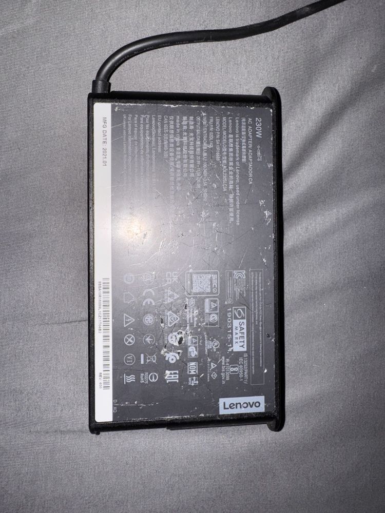 Laptop gamingowy Legion 81y6