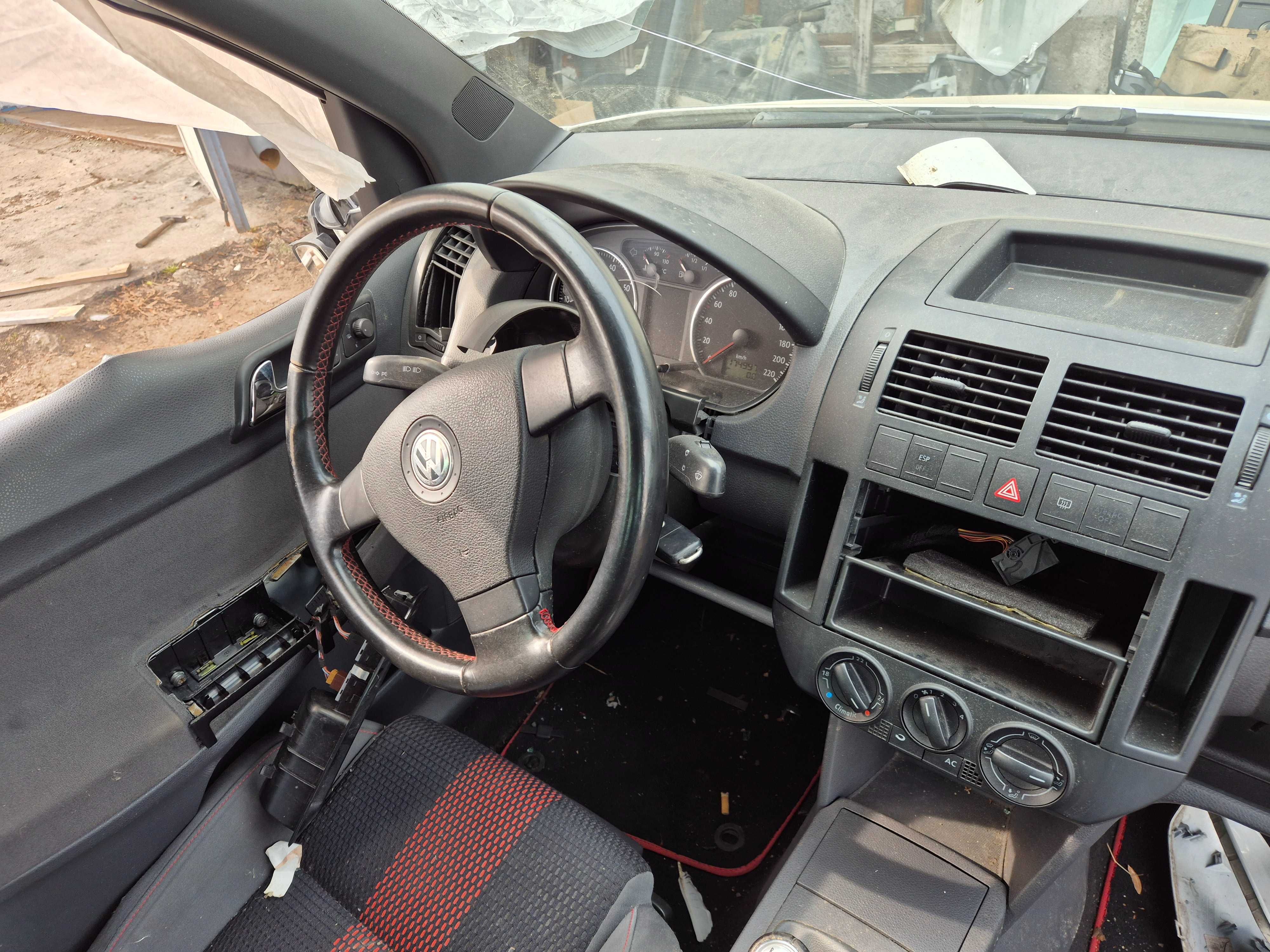 VW Polo IV 2009r. 1.4i 16V 80KM. 5 Drzwi Wersja GT Do naprawy