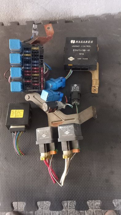 Nissan vanette 2.3D  ultimas peças