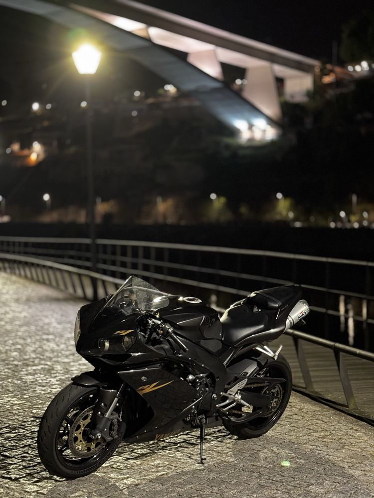 Yamaha R1 2008