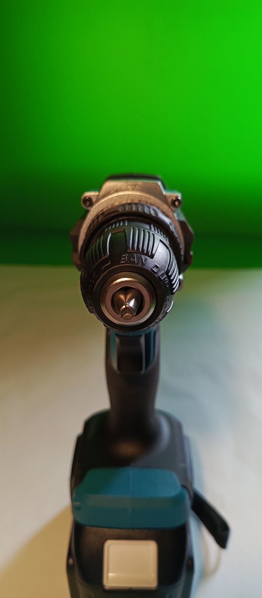 Super wiertarko-wkrętarka Makita DDF487