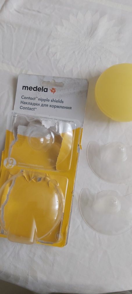 Medela накладки для кормления размер S 16 мм.