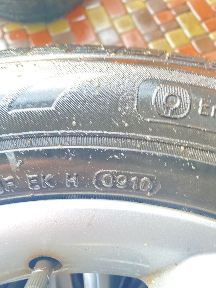 225/60 R17 HANKOOK  OPTIMO K415