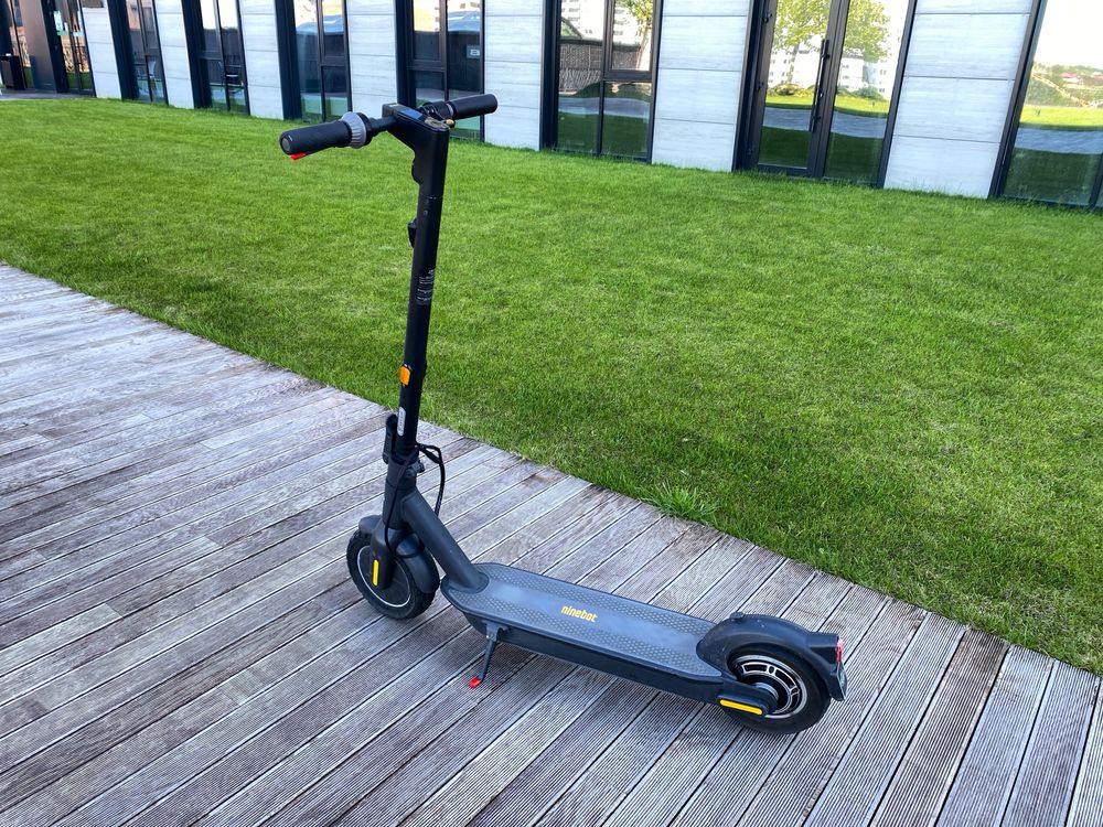 Ninebot Max G30 2WD ( повний привід)