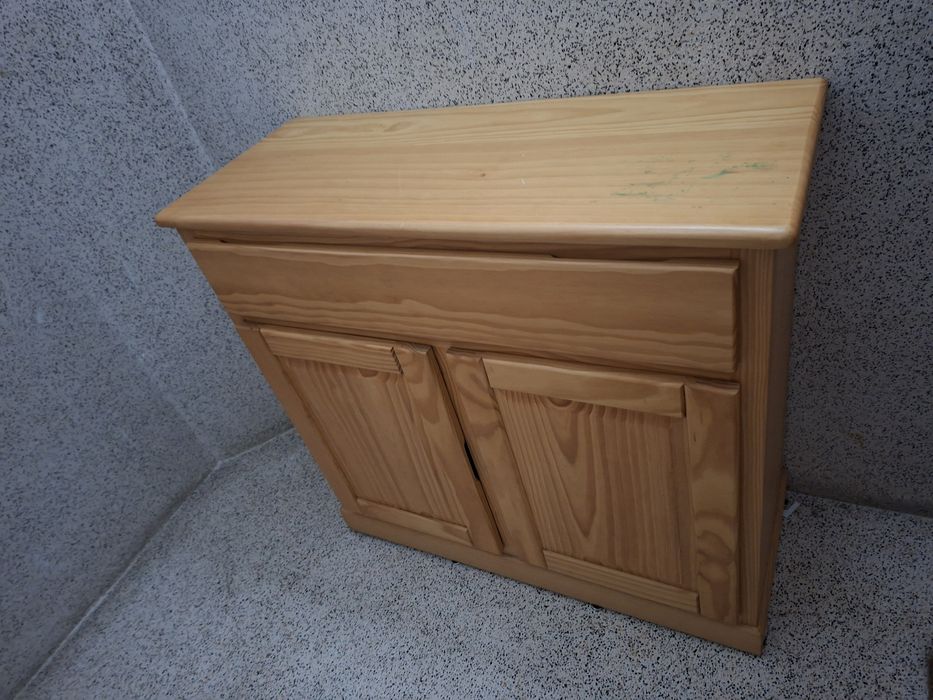 Movel de sala em bom estado