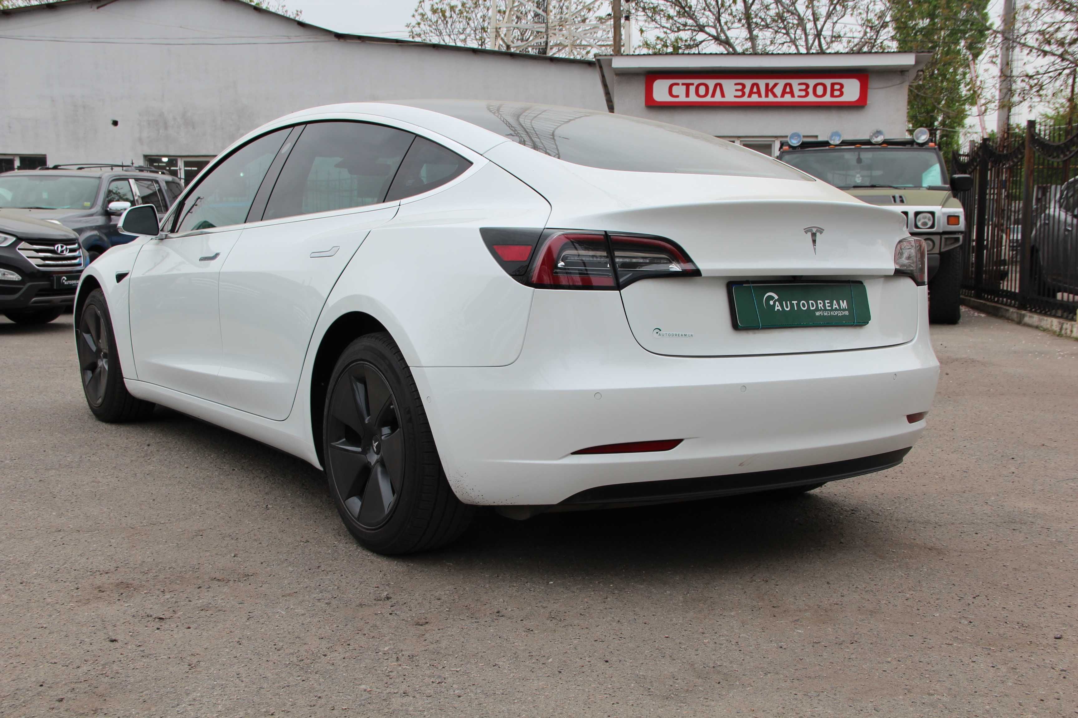 Tesla Model 3 Standart plus , 2019 год, Тэсла Модел 3