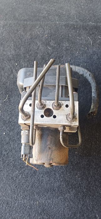 Pompa abs mercedes vito 639 A639