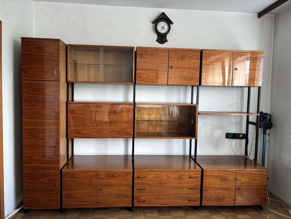 Meblościanka wysoki połysk prl regał