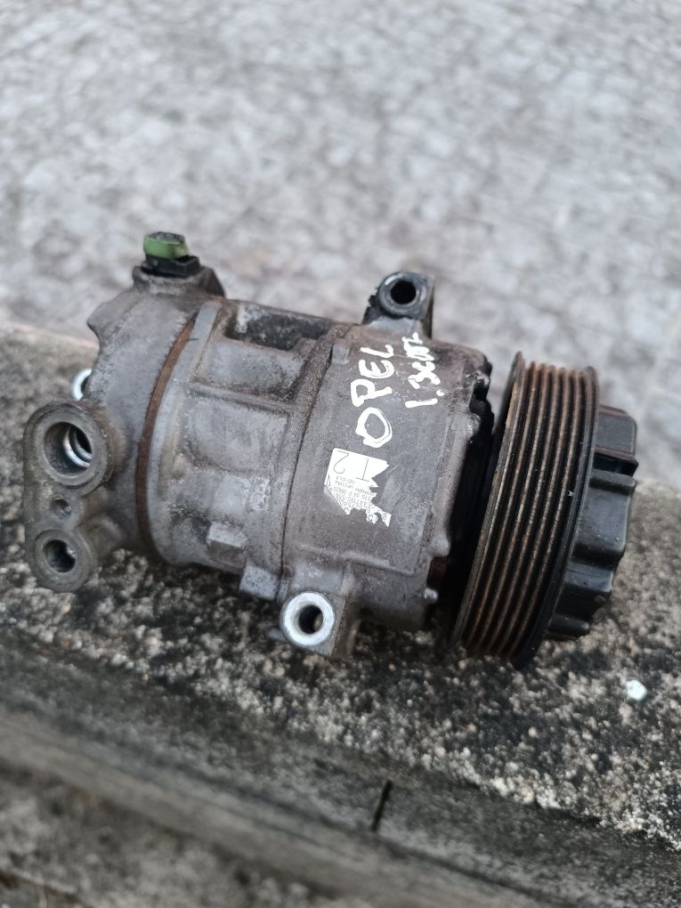 Peças motor Opel Corsa D 1.3 CDTi 2011- EGR; Bomba;Motor Arranque;AC