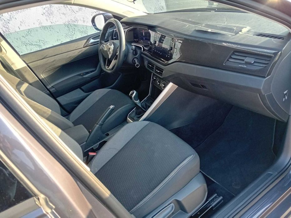 VW Taigo 1.0 TSI Urban ( pequeno sinistro )