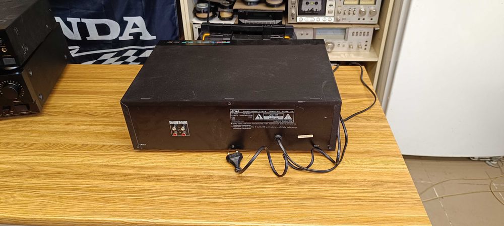 Кассетна дека Aiwa AD-WX 777 (стан ! )