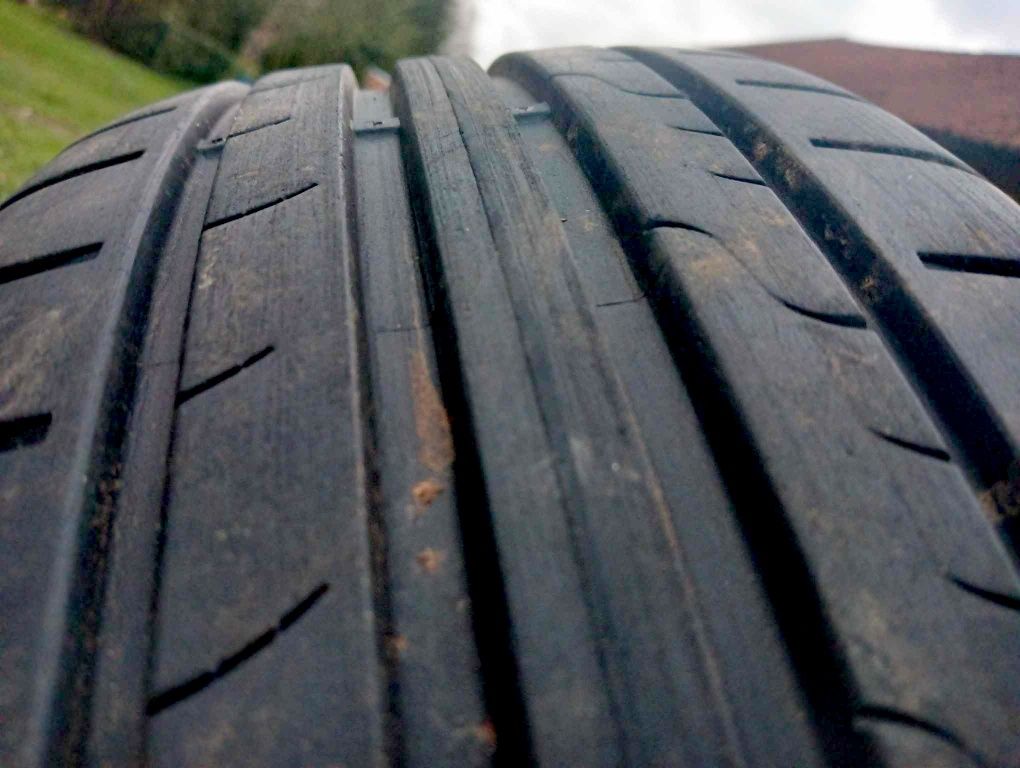 Oryginalne felgi aluminiowe mazda 16" z 2 letnimi oponami DUNLOP