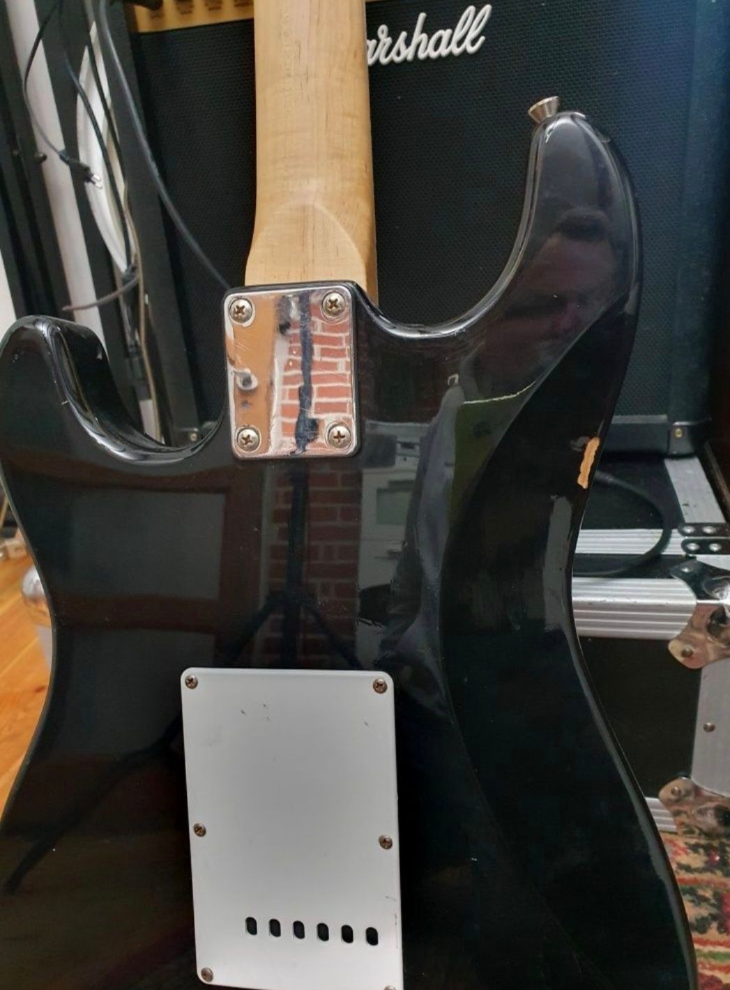 Tania gitara elektryczna Startocaster, czarna