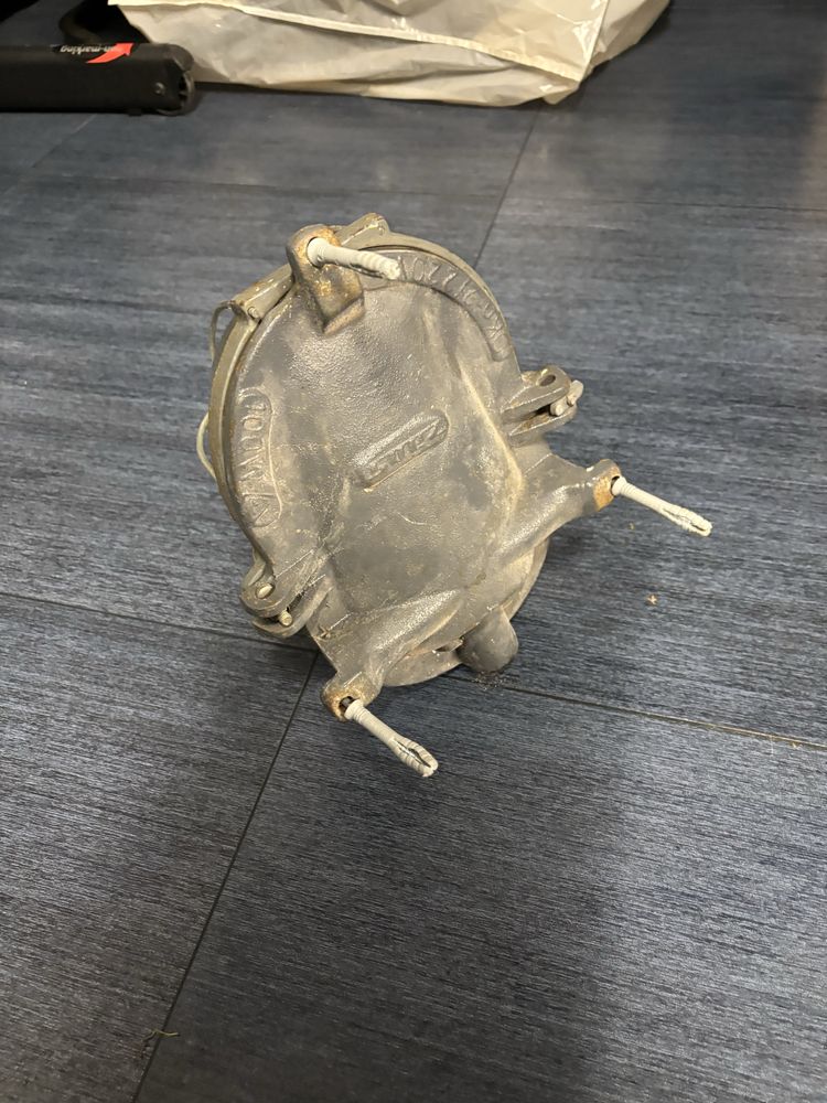 Lampa przemysłowa vintage