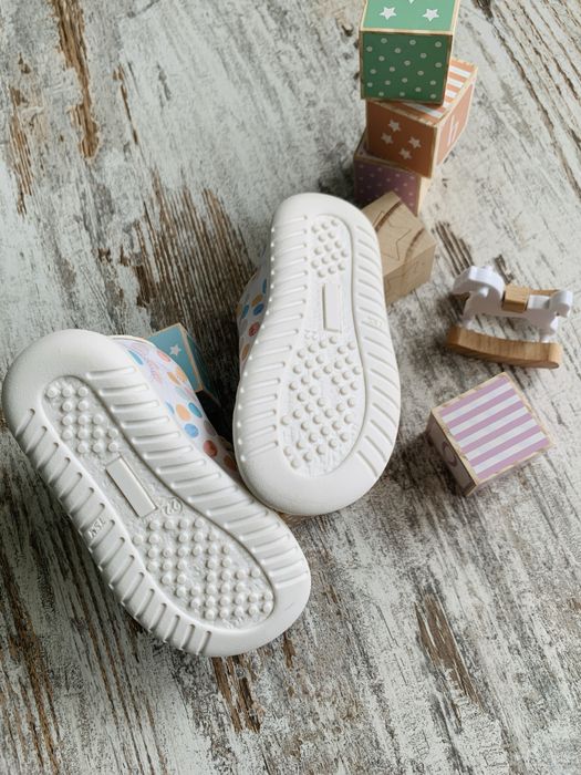 Buty Bisgaard r22 wiazane sneakersy skora