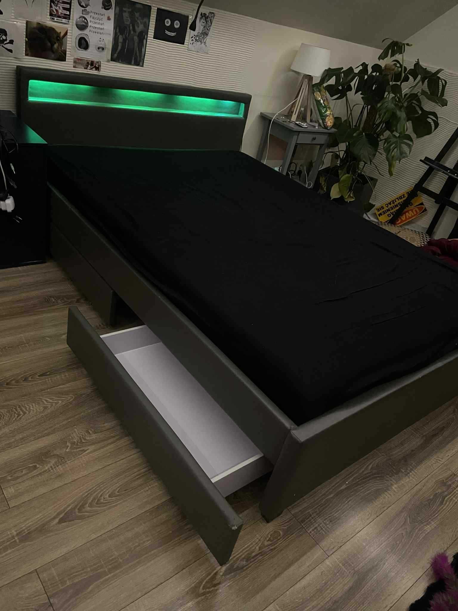 Łóżko 140x200 tapicerowane LED z szufladami i stelażem BEZ MATERACA