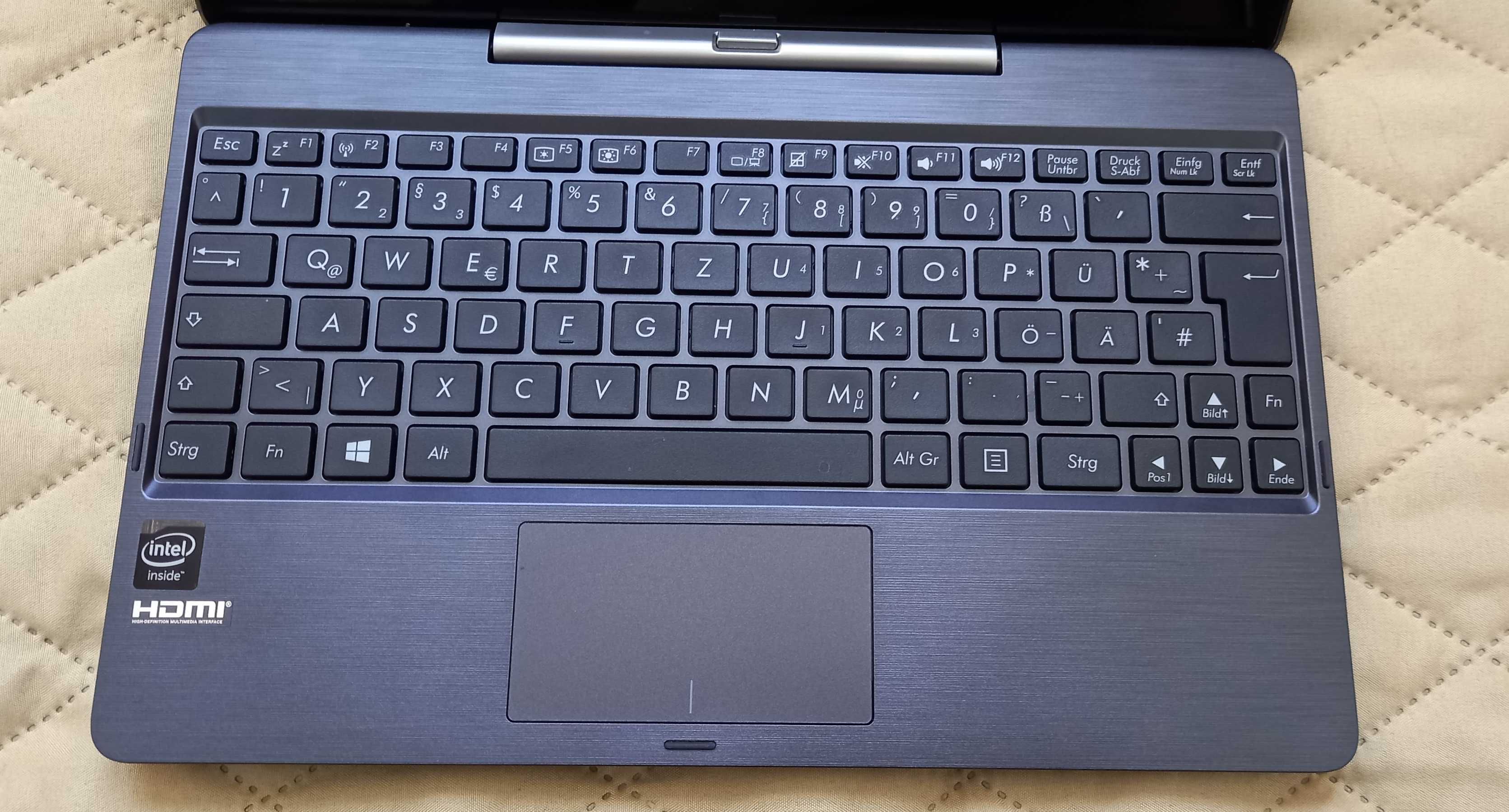 Планшет - ноутбук 2в1 Asus T100TA 10.1