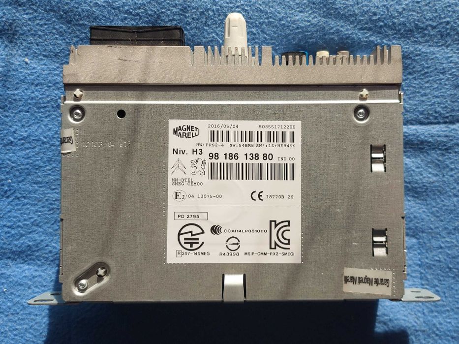 Магнітола з дісплеєм / навігація / телематіка SMEG+ до Peugeot 508.