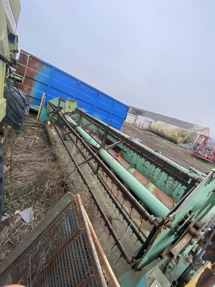 Комбайн ДОН 1500Б