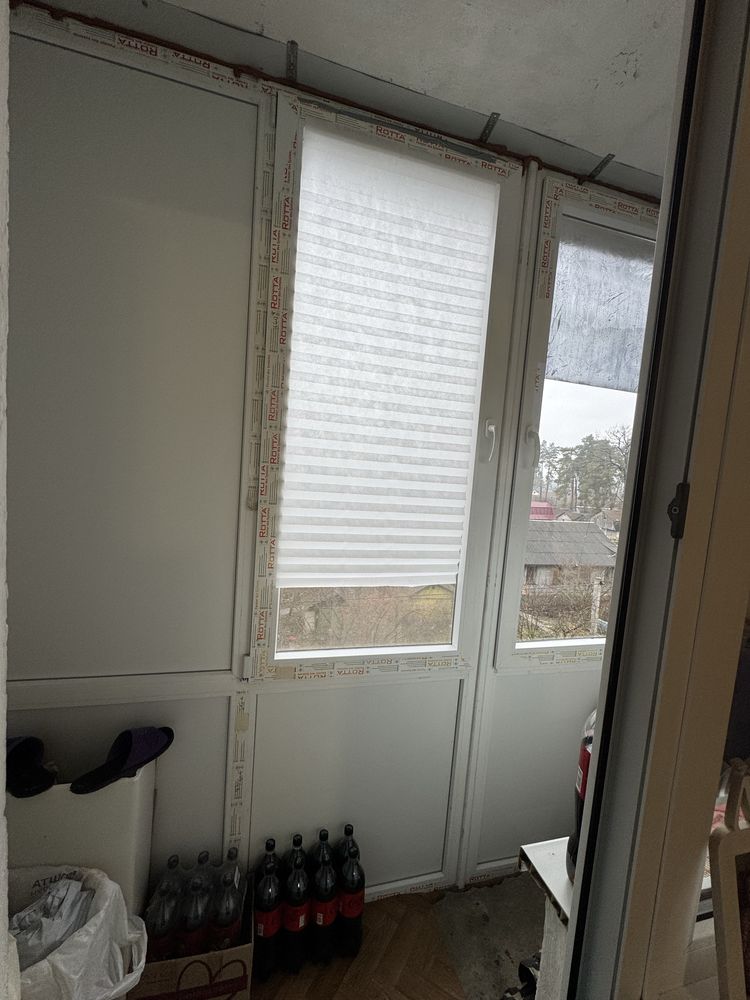 Продаю 2х кімнатну в Озерному