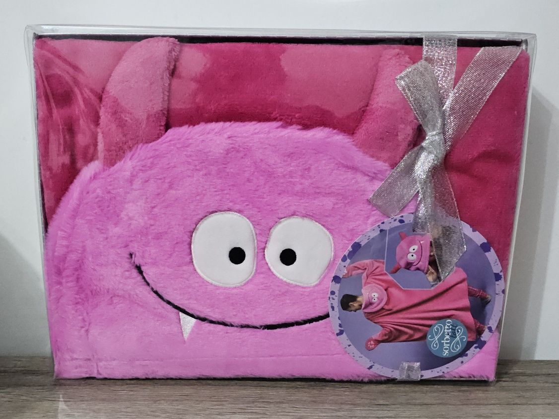 Różowy milusi koc potworek ala kocobluza do przykrycia Sorbetto