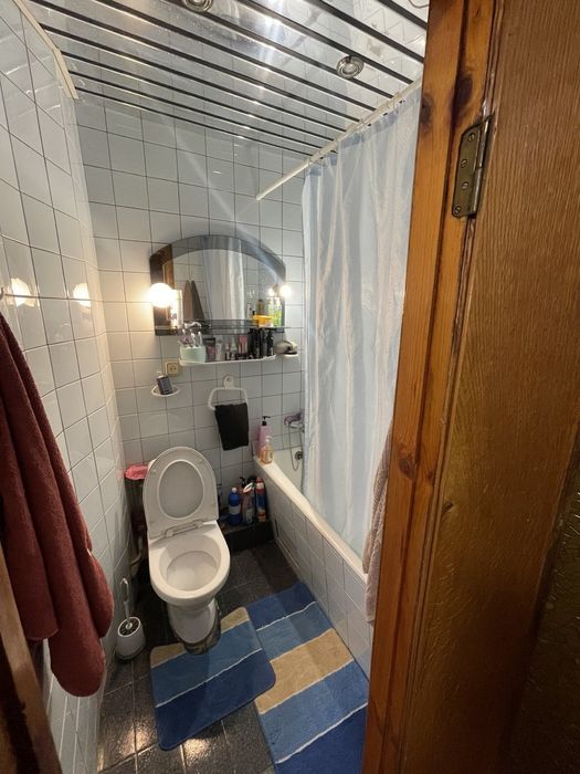 Продам 2-кімнатну квартиру