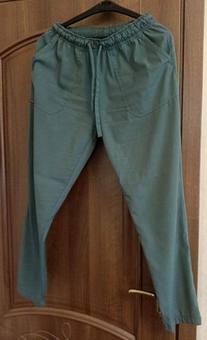 Медичний костюм розмір 48-50