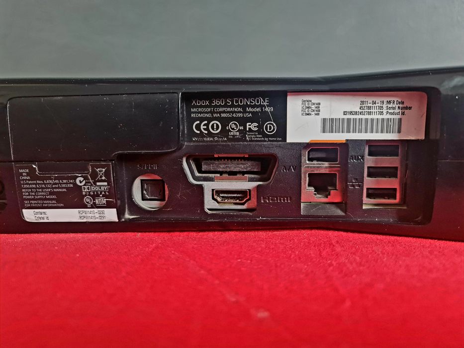 konsola Xbox 360S z dyskiem 250GB