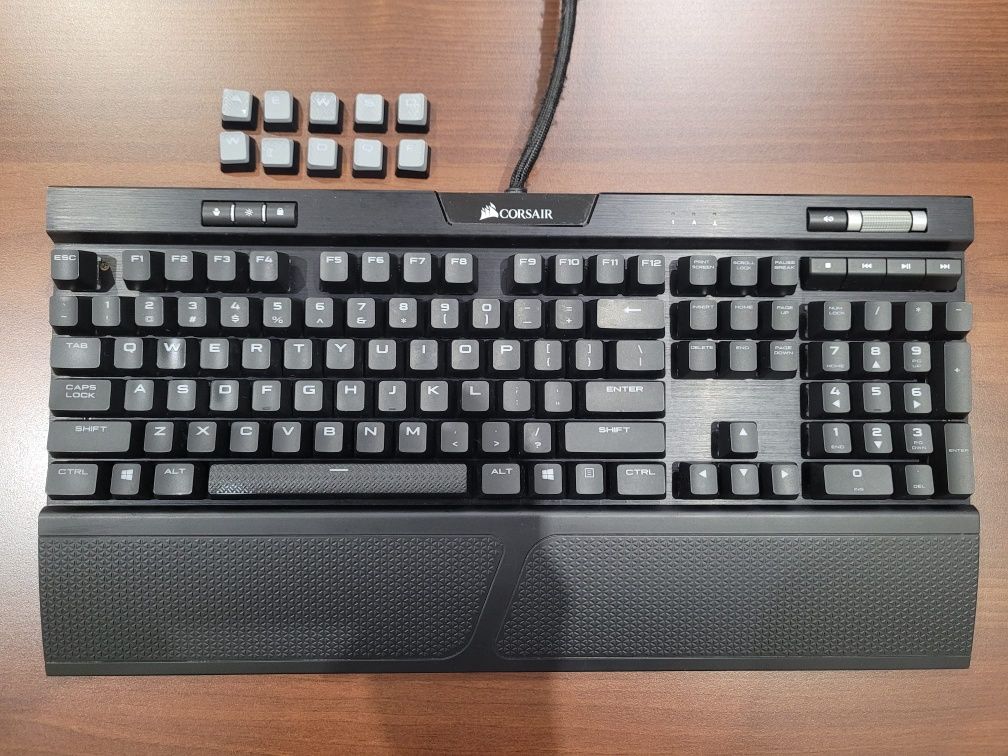Klawiatura Corsair K70 RGB MK.2 Mechanical Gaming Keyboard