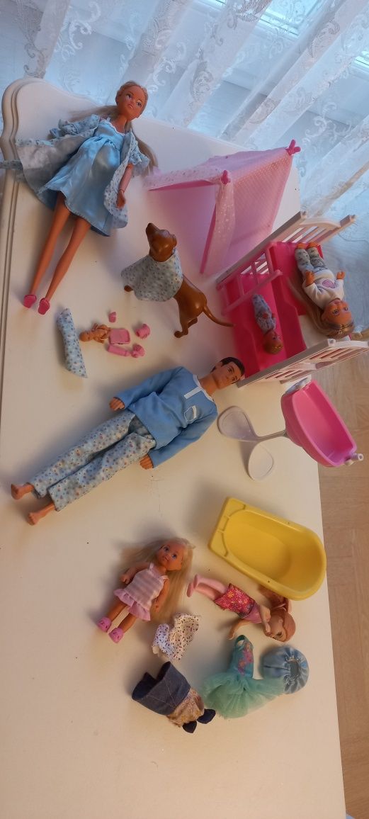 Barbie w ciąży rodzina dzieci + akcesoria