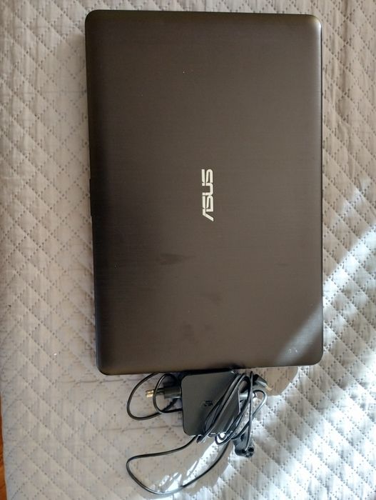 Portátil ASUS I3 A540L
